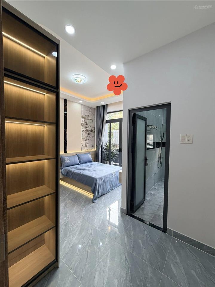Giảm giá nhà quận 10, giá 3tỷ460/70m2, đường oto cao thắng, cho thuê 23tr, gần vincom plaza 3/2