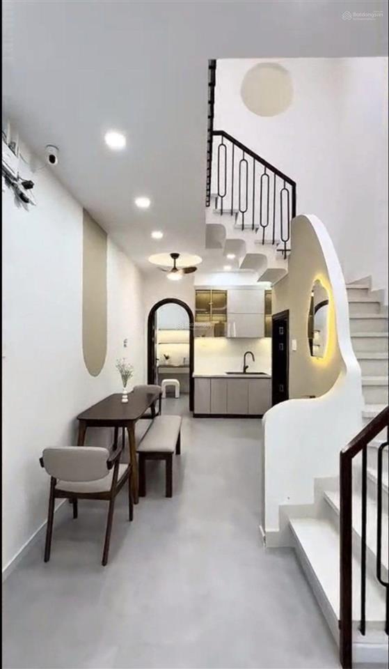 Giảm giá nhà đường ô tô minh phụng  quận 6, giá 8tỷ350/65m2, cho thuê 20tr, gần bến xe chợ lớn