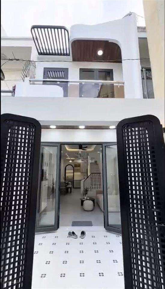 Giảm giá nhà đường ô tô minh phụng  quận 6, giá 8tỷ350/65m2, cho thuê 20tr, gần bến xe chợ lớn