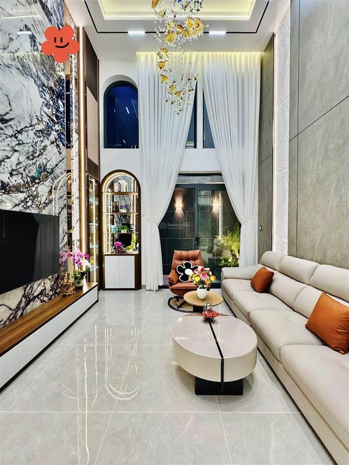 Bán căn nhà đường lý tự trọng  quận 1, 88,5m2, đang cho thuê 37tr, gần cầu ba son