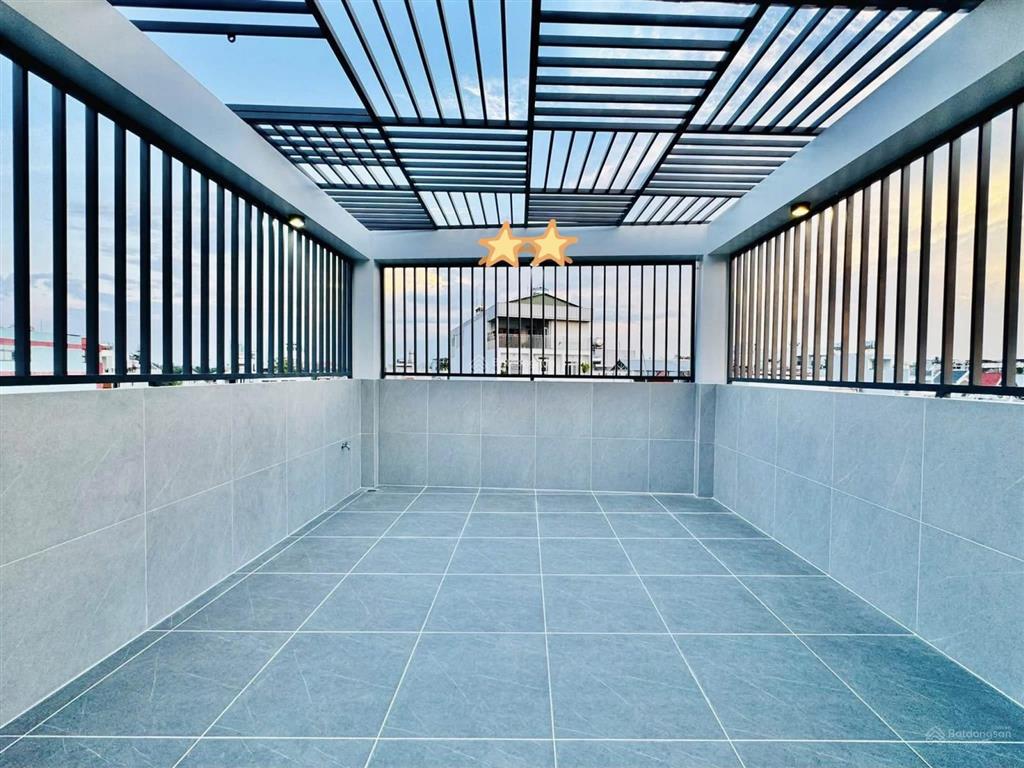 Bán căn nhà đường lý tự trọng  quận 1, 88,5m2, đang cho thuê 37tr, gần cầu ba son