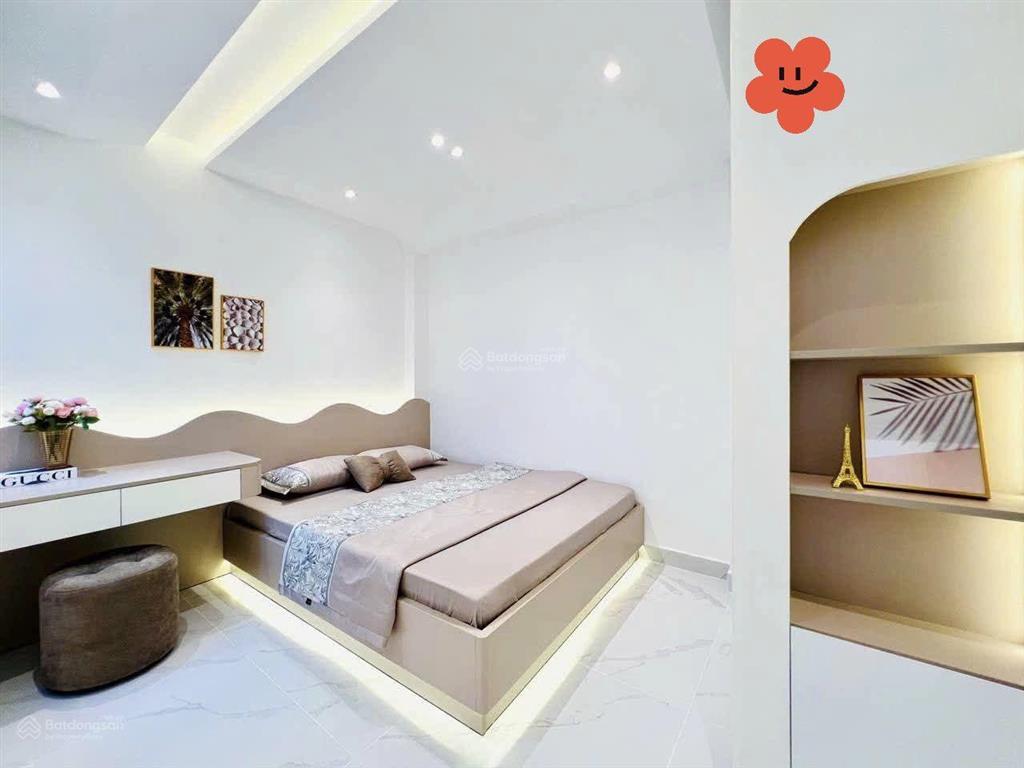 Sở hữu ngay nhà đường ô tô kỳ đồng  quận 3, giá 3tỷ650/79m2, cho thuê 27tr, gần bv tai mũi họng