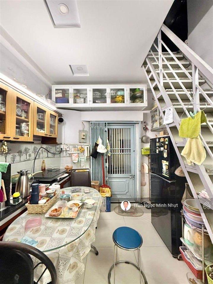 Nhà nát mặt tiền nguyễn thái sơn, bv 175  92m2  13,7tỷ