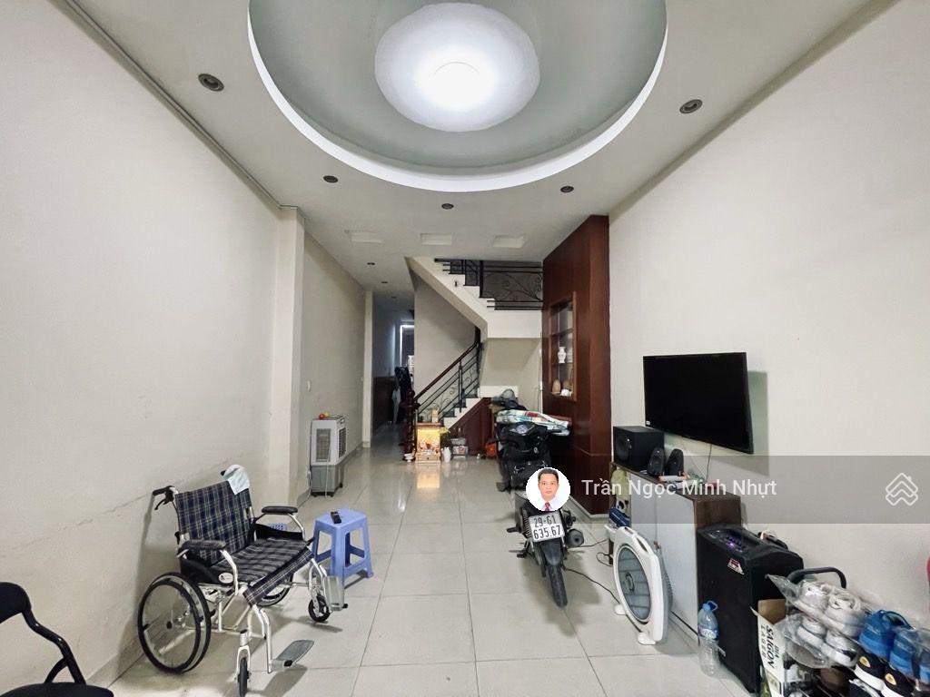 Mặt tiền kd 4m bình thạnh  xe hơi ngủ nhà  cn đủ 54m2, 4 tầng  8,95 tỷ