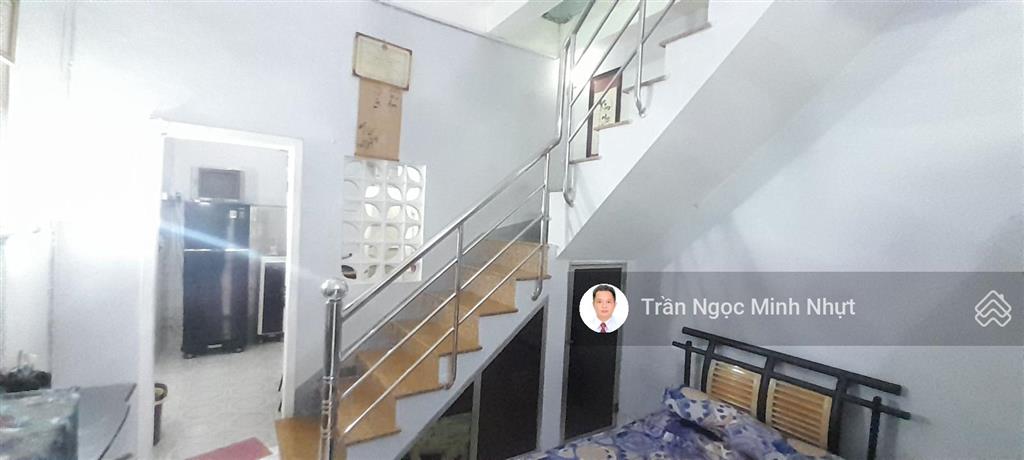 Xe hơi ngủ nhà nguyễn tiểu la q.10  45m2, 3 tầng vuông a4  10,6 tỷ