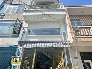 Vợ chồng tôi bán gấp nhà cho thuê 22triệu ở vũ tùng  bình thạnh gần chợ bà chiểu. 66m2