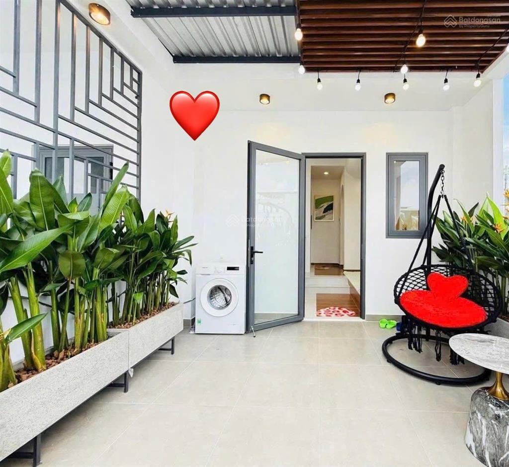 Bán nhà cho thuê sẵn 27 triệu ngay nguyễn văn thủ  quận 1.giá 4tỷ5/84.9m2 gần công viên lê văn tám