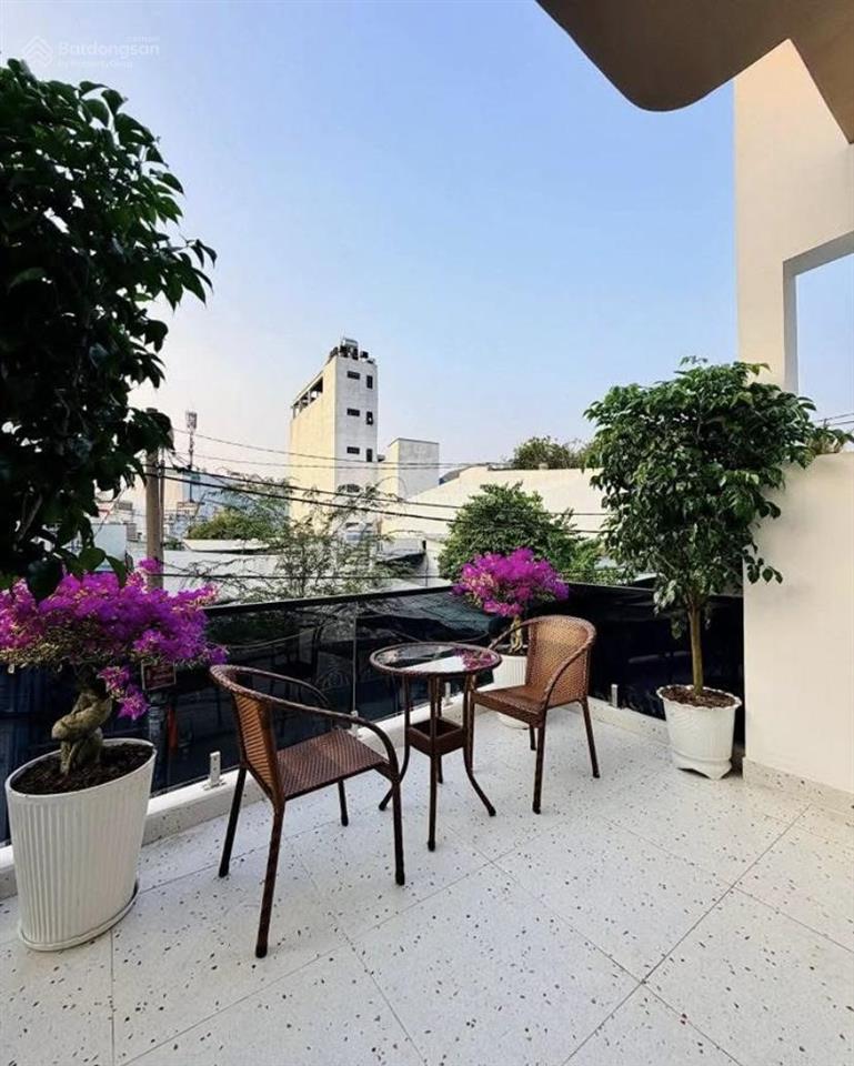 Siêu phẩm phạm ngọc thạch  quận 3 đang cho thuê 22triệu. giá 3tỷ7/72.5m2 gần hồ con rùa
