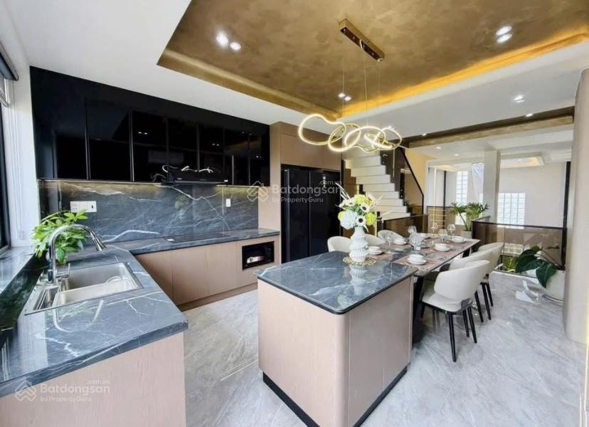 Nhà ngộp 73.1m2 ngay võ thị sáu quận 3. đang cho thuê 22triệu ngay nhà thiếu nhi tp. hcm