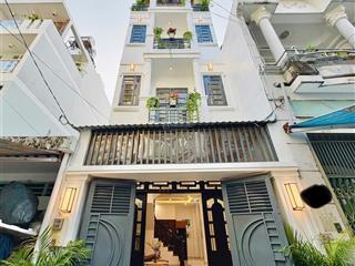 Siêu phẩm phạm văn hai tân bình. giá 3tỷ7/72.8m2 đang cho thuê 20triệu. gần chợ phạm văn hai