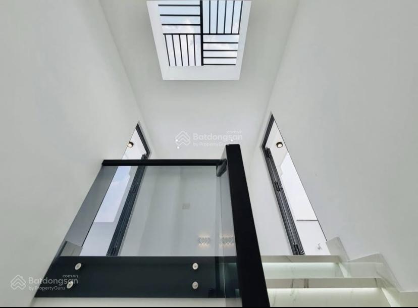 Nhà giá ngộp 3tỷ7/72.6m2 ngay nguyễn thái bình  quận 1. đang cho thuê 23triệu gần công viên 23/9
