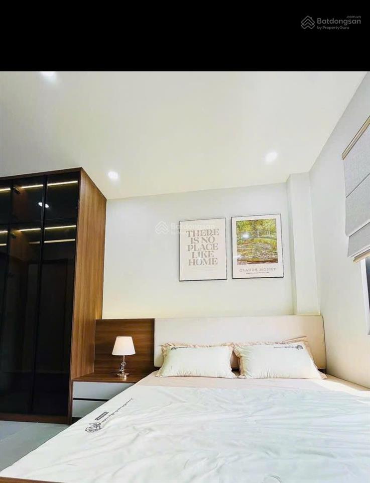 Bán gấp nhà đường man thiện quận 9.giá 2tỷ880/72.2m2 đang cho thuê 18triệu. gần khu công nghệ cao