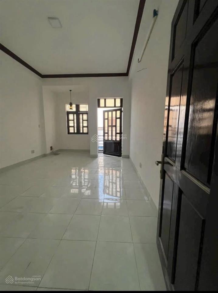 Nhà ngộp 1tỷ770/65,8m2 ngay võ văn hát quận 9. gần đại học nguyễn tất thành đang cho thuê 14triệu