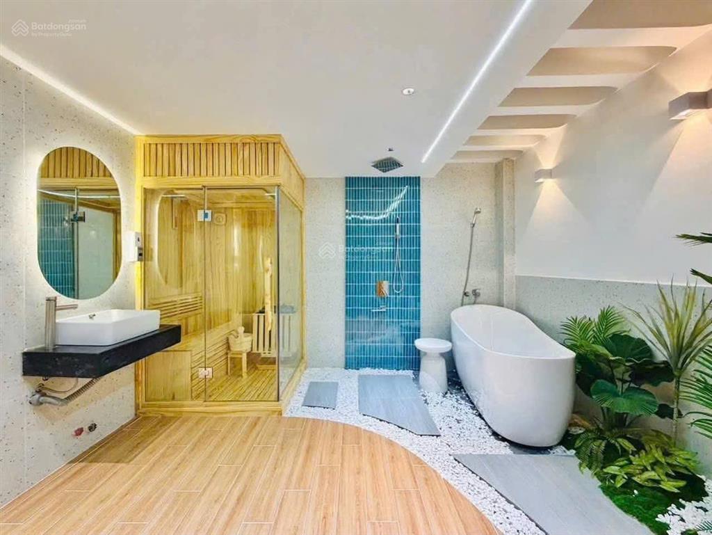 Nhà oto 6m ngay phan phú tiên quận 5.giá 3tỷ4/74.6m2 đang cho thuê 22triệu. gần bệnh viện y học
