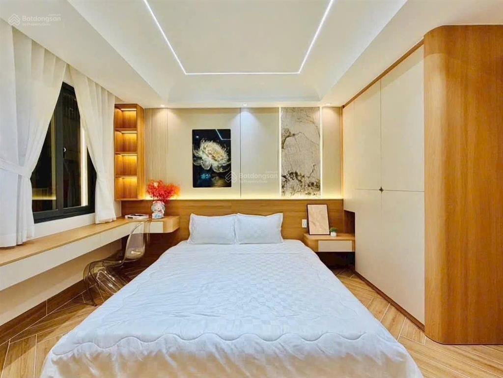 Nhà oto 6m ngay phan phú tiên quận 5.giá 3tỷ4/74.6m2 đang cho thuê 22triệu. gần bệnh viện y học
