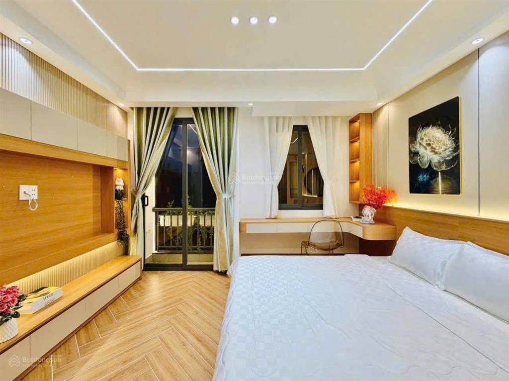 Nhà oto 6m ngay phan phú tiên quận 5.giá 3tỷ4/74.6m2 đang cho thuê 22triệu. gần bệnh viện y học