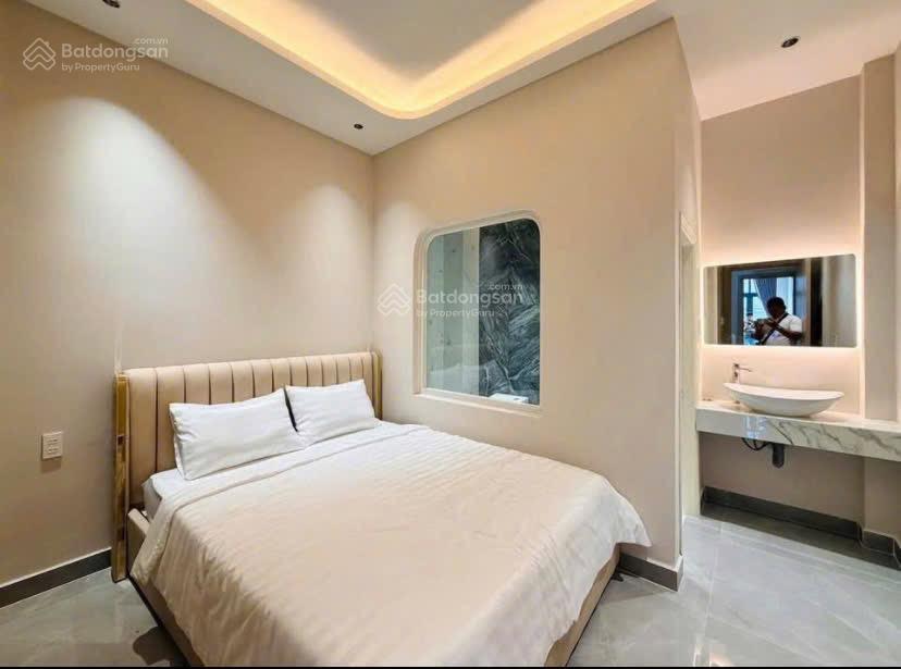 Nhà đường hiệp bình  tp. thủ đức. giá 2tỷ870/72.8m2 đang cho thuê 18triệu. gần gigamall