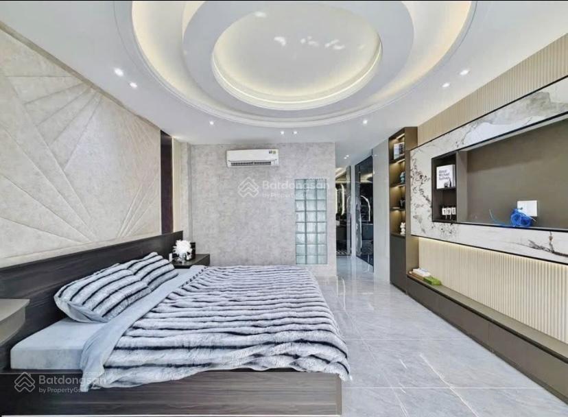 Bán nhà ngay đường số 12p.hiệp bình tp.thủ đức sau lưng gigamall.giá 3tỷ5/70.3m2 cho thuê 20triệu