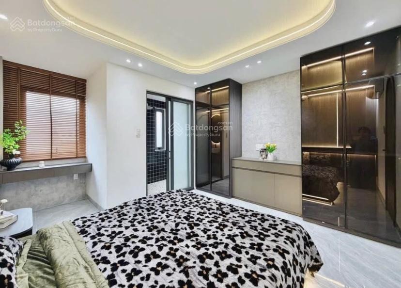 Bán nhà ngay đường số 12p.hiệp bình tp.thủ đức sau lưng gigamall.giá 3tỷ5/70.3m2 cho thuê 20triệu