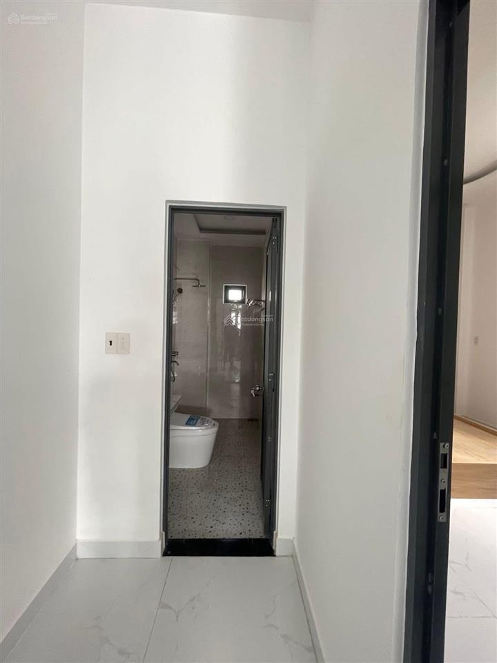 Nhà ngay lý tế xuyên tp.thủ đức. giá 1tỷ770/53,7m2 đang cho thuê 12triệu.gần tiểu học đặng văn bất