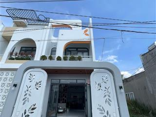 Nhà ngay lý tế xuyên tp.thủ đức. giá 1tỷ770/53,7m2 đang cho thuê 12triệu.gần tiểu học đặng văn bất