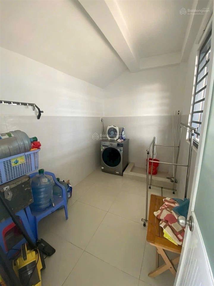 Tôi bán nhà nguyễn thị minh khaiquận 3.giá 3tỷ8/73,5m2 đang cho thuê 23triệu.gần công viên tao đàn