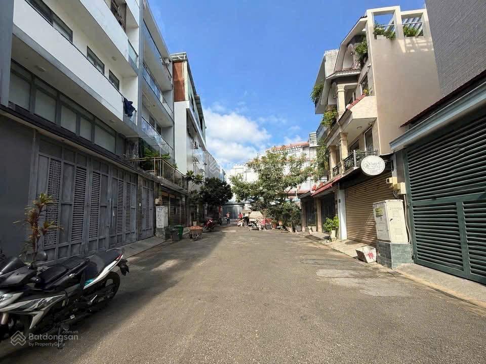 Tôi bán nhà nguyễn thị minh khaiquận 3.giá 3tỷ8/73,5m2 đang cho thuê 23triệu.gần công viên tao đàn