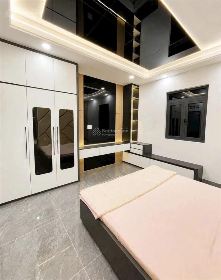 Nhà ngộp 72.5m² ngay bành văn trân  tân bình đang cho thuê 22triệu. gần thpt trương vĩnh ký