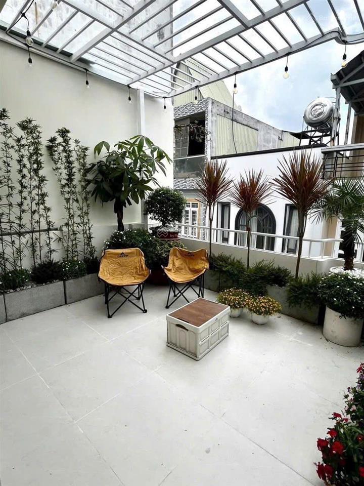 Bán nhà ngay mai thị lựu  quận 1 đang còn cho thuê 16 triệu, 53,6m2 gần đh mở cơ sở 4