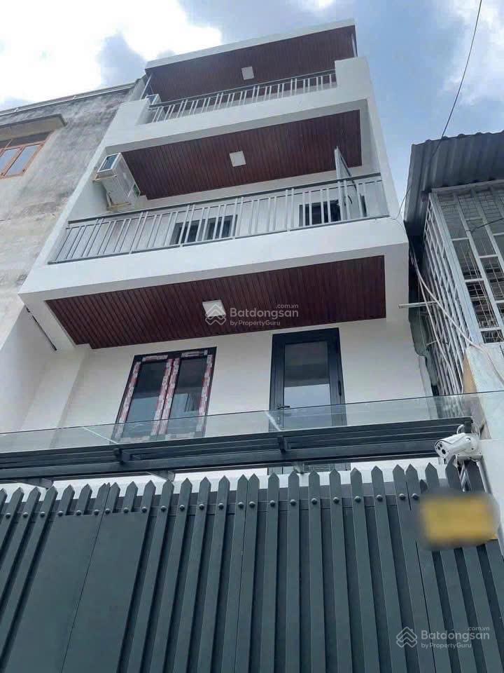 Cô phi cần bán gấp nhà nguyễn đình chiểup5q3, gần chợ vườn chuối. 4tỷ100 80m2 đang cho thuê 26tr