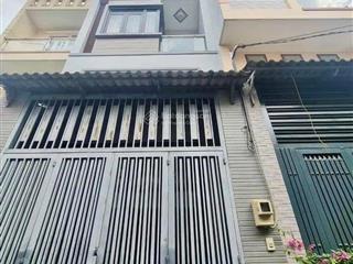 Vợ chồng tôi cần bán nhà thạch thị thanhtân địnhq1 gần chợ tân định. 4tỷ1/79m2 đang cho thuê 30tr