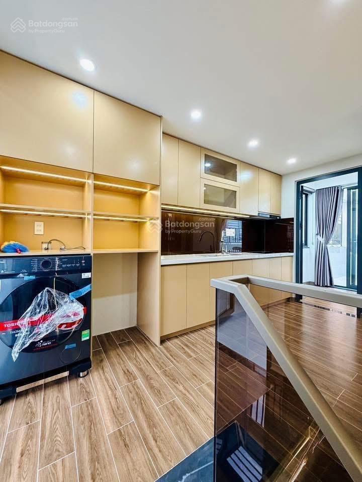 Chính chủ bán nhà phan kế bínhđakaoq1, gần đại học kinh tế. giá 4tỷ990/74m2 đang cho thuê 28tr/th