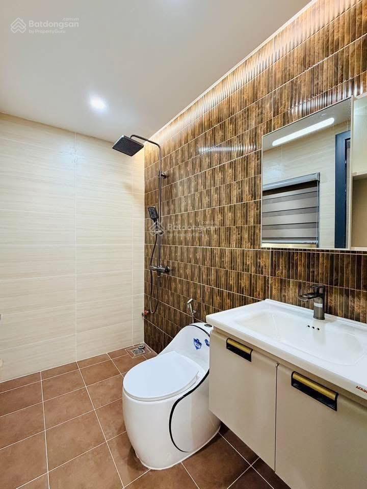 Chính chủ bán nhà phan kế bínhđakaoq1, gần đại học kinh tế. giá 4tỷ990/74m2 đang cho thuê 28tr/th