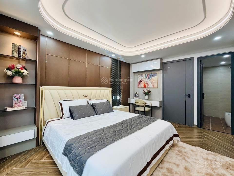 Chính chủ bán nhà phan kế bínhđakaoq1, gần đại học kinh tế. giá 4tỷ990/74m2 đang cho thuê 28tr/th