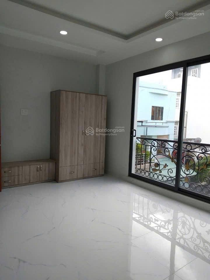 Chỉ 4tỷ4 sở hữu ngay nhà 78m2 đường bà huyện thanh quanq3 gần tiểu học kỳ đồng. đang cho thuê 27tr