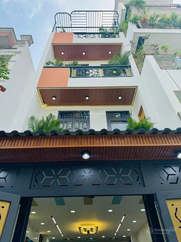 Giảm giá bán nhanh nhà trương quyềnq3 gần công viên lê văn tám. giá 4tỷ5  84m2 đang cho thuê 28tr