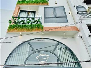 Bán nhà nguyễn cửu vânp17bình thạnh gần đh kinh tế tài chính. giá 3tỷ8 dt 73m2 đang cho thuê 22tr