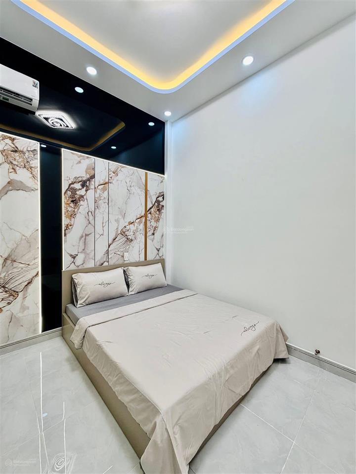 Giảm giá chỉ còn 1tỷ5 dt 65m2, đường số 270phước long aq9, gần đh văn hóa. đang cho thuê 14tr/th