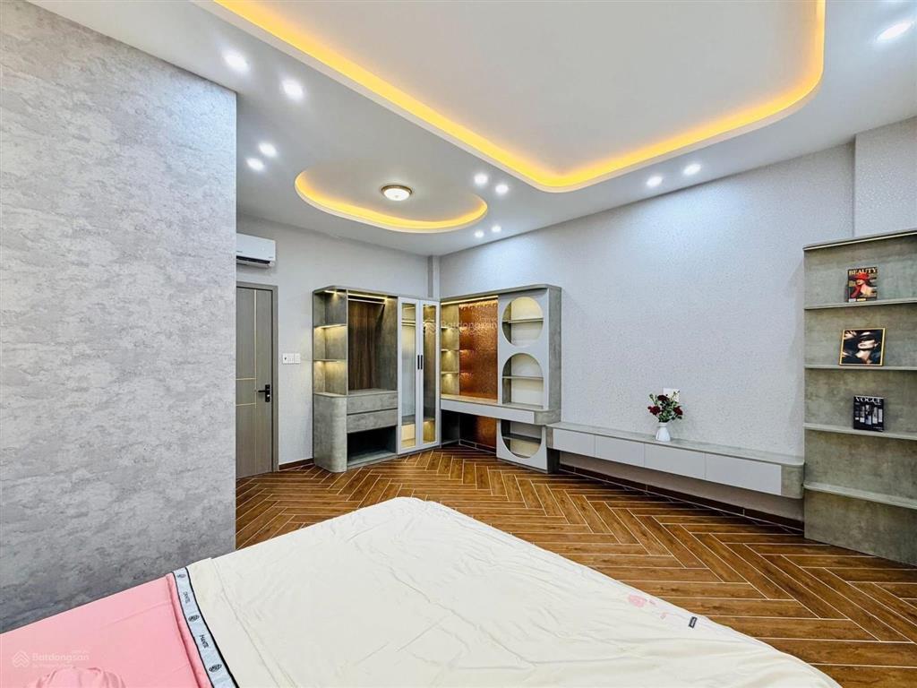 Chỉ 3tỷ850 sở hữu ngay nhà 74m2 đường trần quốc thảop9q3, gần bv tai mũi họng. đang cho thuê 24tr