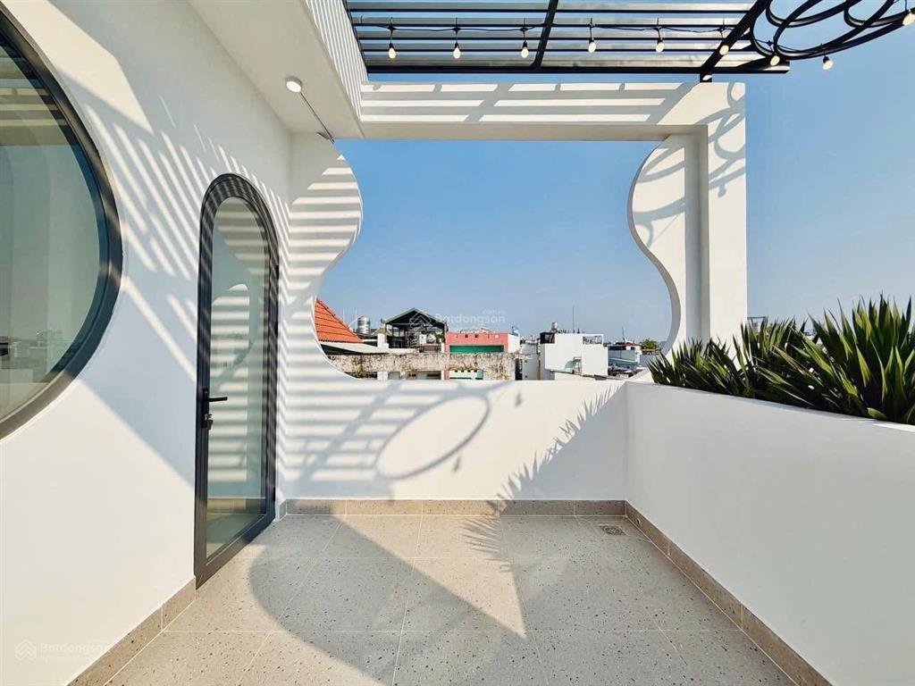 Chủ cần bán gấp nhà 79m2 giá 2tỷ3 đang cho thuê 21tr sau lưng gigamall, đường số 28hiệp bình chánh