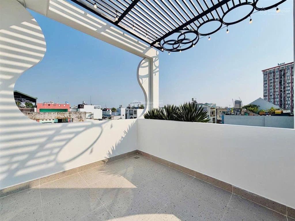 Chủ cần bán gấp nhà 79m2 giá 2tỷ3 đang cho thuê 21tr sau lưng gigamall, đường số 28hiệp bình chánh