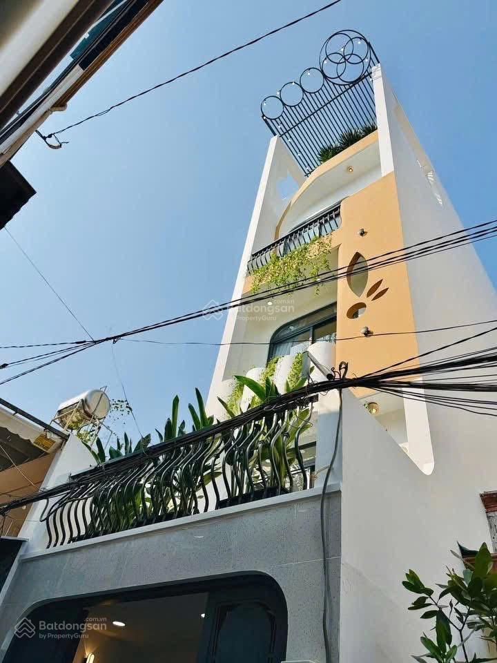 Chủ cần bán gấp nhà 79m2 giá 2tỷ3 đang cho thuê 21tr sau lưng gigamall, đường số 28hiệp bình chánh