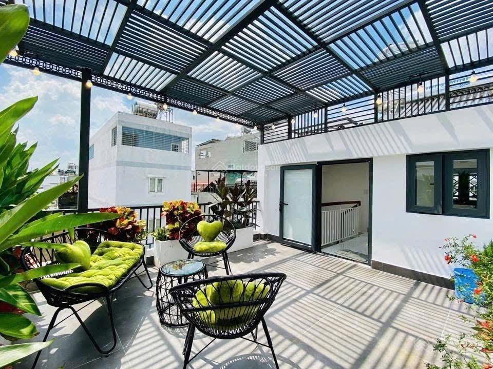 Chủ nhà bán gấp căn nhà 3 tầng dt 77m2 giá 2tỷ4 đường số 36thủ đức. đang cho thuê 21 triệu