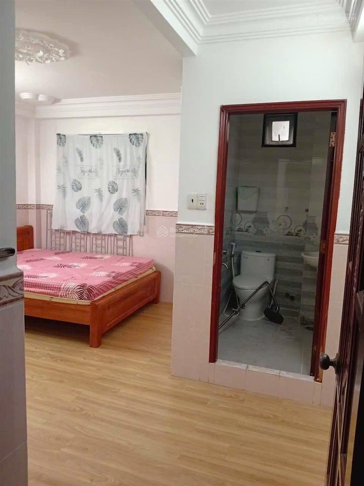 Giảm giá bán nhanh nhà nguyễn công trứq1, gần chợ dân sinh. 4tỷ3/79m2 đang cho thuê 26tr/tháng