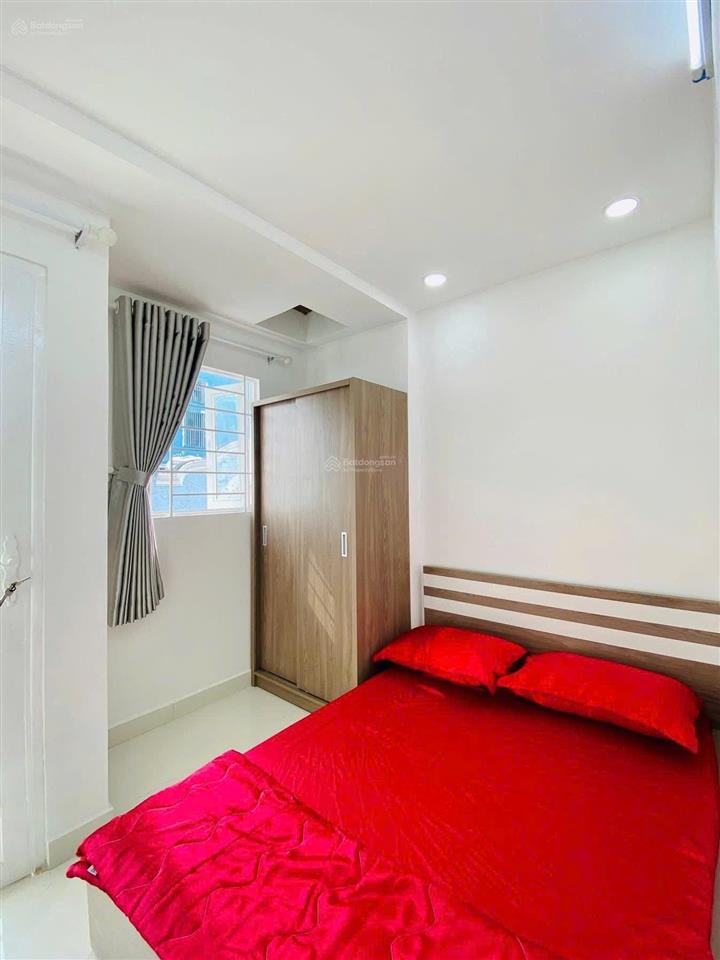 Cô tiên cần tiền bán gấp nhà hùng vươngp9q5, gần chợ an đông. dt 70m2 đang cho thuê 24tr