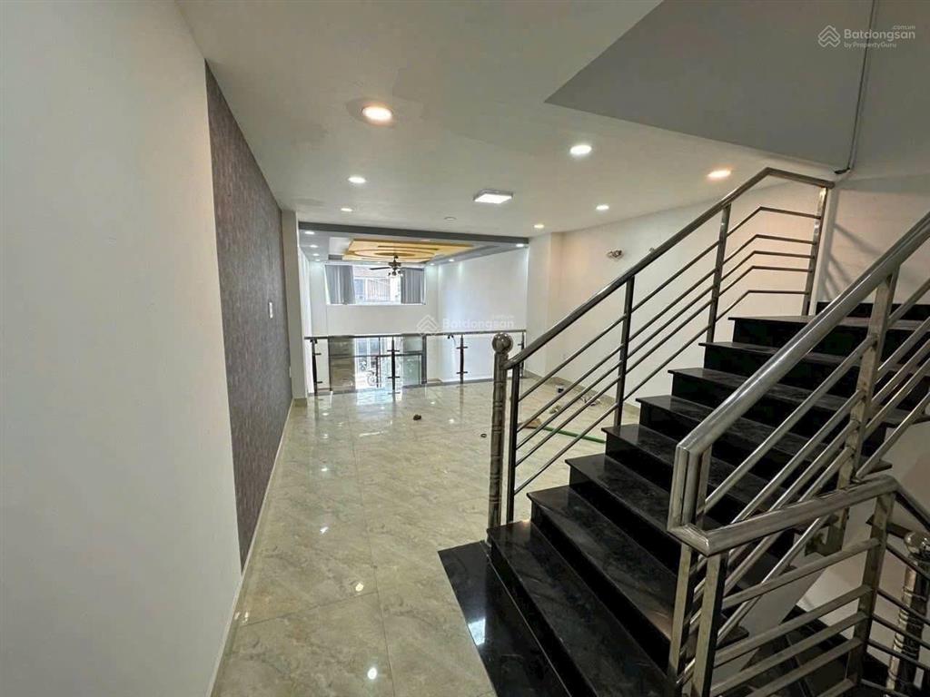 Bán nhà đường số 6hiệp bình phướcthủ đức ngay khu đô thị vạn phúc. 1tỷ580/69m2 đang cho thuê 14tr