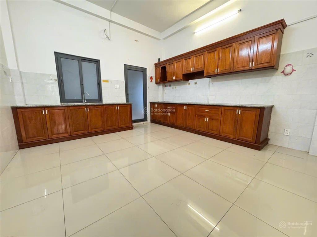 Chính chủ bán nhà đường số 34linh đôngthủ đức gần cao đẳng công nghệ. 76m2 cho thuê 19tr/th