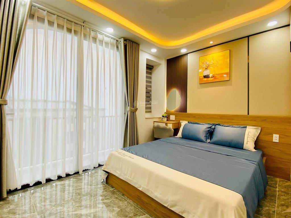 Tôi cần bán nhà huỳnh tịnh củavõ thị sáuq3 gần tiểu học nguyễn thái sơn. 3tỷ975m2 cho thuê 23tr