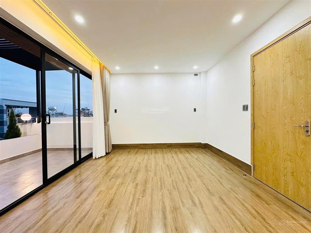 Cô mỹ đi định cư bán nhà nguyễn dubến nghéq1, gần dinh độc lập. 5tỷ600/80m2 đang cho thuê 29tr/th