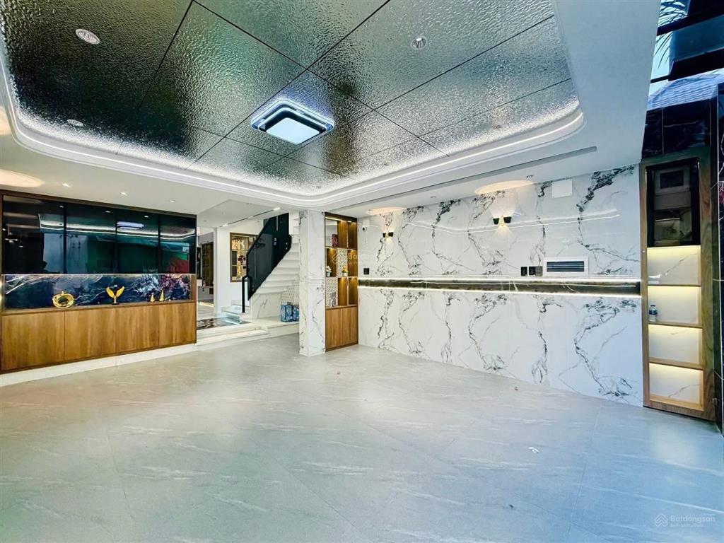 Bán nhà 2tỷ390 dt 90m2 nguyễn thị điệuphước long bq9 gần cao đẳng công thương. đang cho thuê 22tr